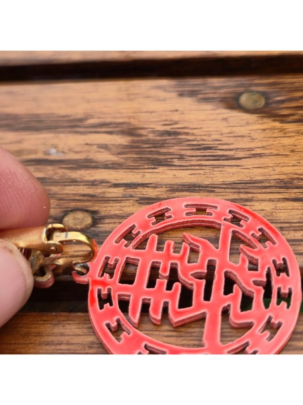 Vintage Chinese Double Happiness Clip-On Dangle Earrings Red Cutout Floral boho - Picture 8 of 10